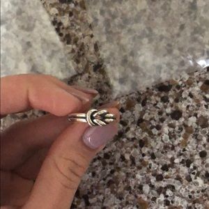 Lovers knot James Avery ring size 7.5